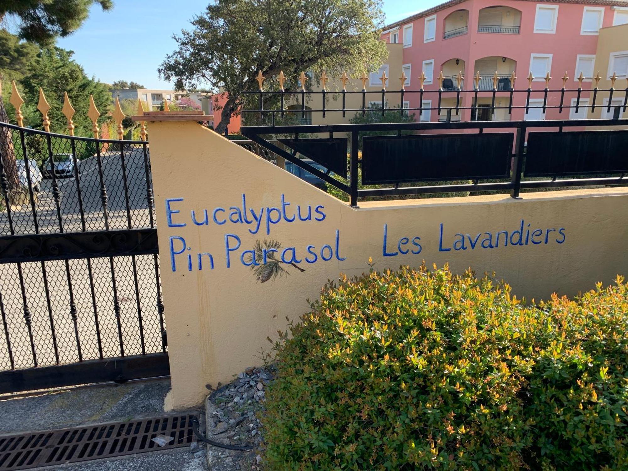 Les Lavandiers Apartment *